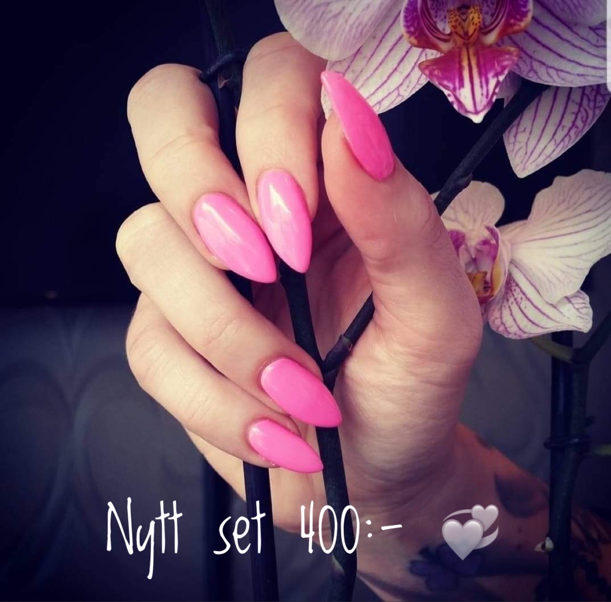 Nytt set eller Påfyllning 400:- Shellac 295:- Gäller till den 31/10. Nytt set eller Påfyllning 400:- Shellac 295:- Gäller till den 31/10.